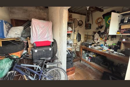 Casa à venda com 191m², 3 quartos e 3 vagas Casa à venda com 191m², 3 quartos e 3 vagasDeposito