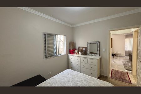 Casa à venda com 191m², 3 quartos e 3 vagas Casa à venda com 191m², 3 quartos e 3 vagasQuarto