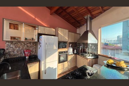 Casa à venda com 191m², 3 quartos e 3 vagas Casa à venda com 191m², 3 quartos e 3 vagasCozinha