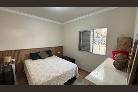 Casa à venda com 191m², 3 quartos e 3 vagas Casa à venda com 191m², 3 quartos e 3 vagasQuarto