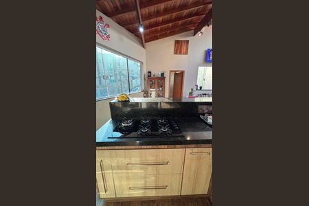 Casa à venda com 191m², 3 quartos e 3 vagas Casa à venda com 191m², 3 quartos e 3 vagasCozinha