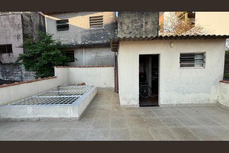 Casa à venda com 191m², 3 quartos e 3 vagas Casa à venda com 191m², 3 quartos e 3 vagasQuintal