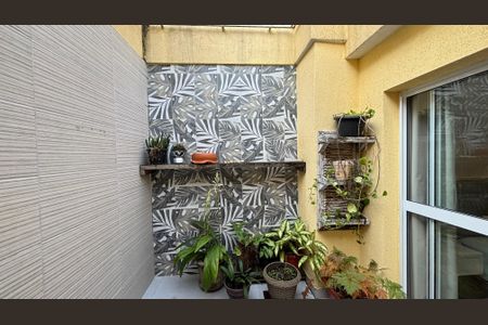 Casa à venda com 191m², 3 quartos e 3 vagas Casa à venda com 191m², 3 quartos e 3 vagasVaranda da Suíte