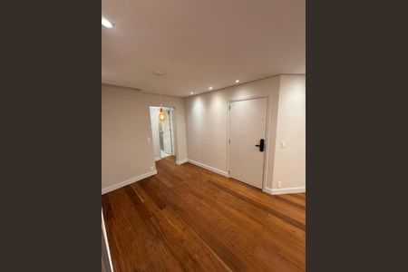 Foto 03 de apartamento à venda com 2 quartos, 55m² em Vila Olímpia, São Paulo