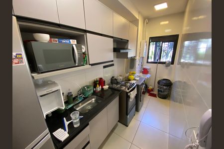 Apartamento à venda com 42m², 2 quartos e sem vaga Apartamento à venda com 42m², 2 quartos e sem vagaCozinha e Área de Serviço