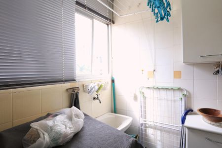 Apartamento à venda com 138m², 3 quartos e 1 vaga Apartamento à venda com 138m², 3 quartos e 1 vagaÁrea de Serviço