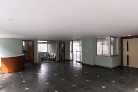 Apartamento à venda com 138m², 3 quartos e 1 vaga Apartamento à venda com 138m², 3 quartos e 1 vagaÁrea comum - Salão de festas