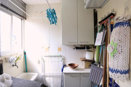 Apartamento à venda com 138m², 3 quartos e 1 vaga Apartamento à venda com 138m², 3 quartos e 1 vagaÁrea de Serviço