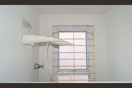 Banheiro de kitnet/studio para alugar com 1 quarto, 30m² em Brás, São Paulo