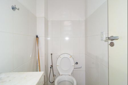 Banheiro de kitnet/studio para alugar com 1 quarto, 30m² em Brás, São Paulo