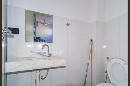 Banheiro de kitnet/studio para alugar com 1 quarto, 30m² em Brás, São Paulo