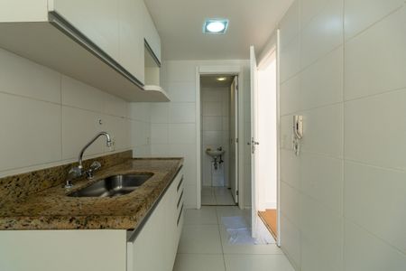 Apartamento à venda com 94m², 3 quartos e 2 vagasCozinha