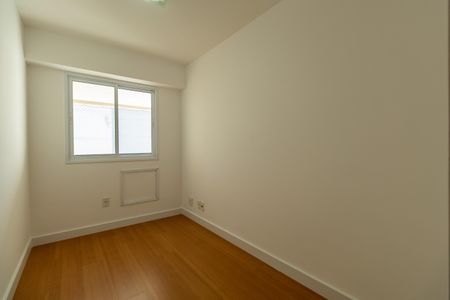 Apartamento à venda com 94m², 3 quartos e 2 vagasQuarto 1