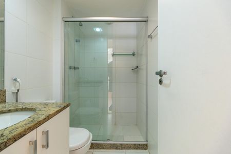 Apartamento à venda com 94m², 3 quartos e 2 vagasBanheiro Social