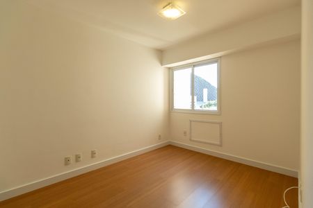 Apartamento à venda com 94m², 3 quartos e 2 vagasQuarto Suite
