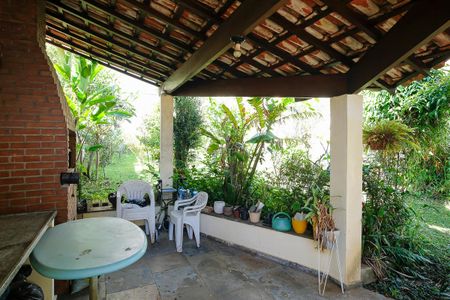 Casa à venda com 456m², 4 quartos e 5 vagasQuintal