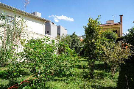 Casa à venda com 456m², 4 quartos e 5 vagasQuintal