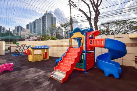 Apartamento para alugar com 75m², 2 quartos e 1 vagaPlayground