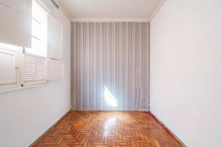 Apartamento para alugar com 340m², 6 quartos e 1 vaga
