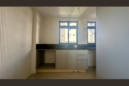 Apartamento à venda com 94m², 2 quartos e 3 vagas Apartamento à venda com 94m², 2 quartos e 3 vagasCozinha