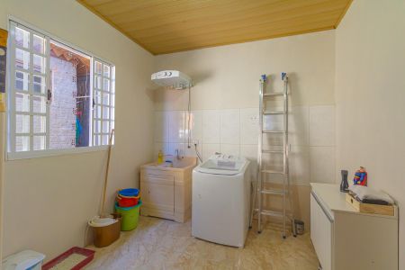 Casa à venda com 160m², 4 quartos e 2 vagas Casa à venda com 160m², 4 quartos e 2 vagasÁrea de Serviço