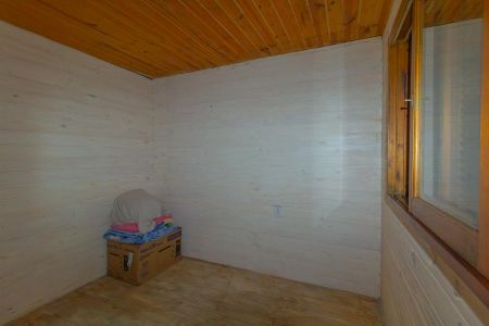 Casa à venda com 160m², 4 quartos e 2 vagas Casa à venda com 160m², 4 quartos e 2 vagasCasa 2 - Quarto 2