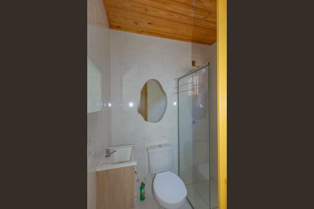 Casa à venda com 160m², 4 quartos e 2 vagas Casa à venda com 160m², 4 quartos e 2 vagasCasa 2 - Banheiro