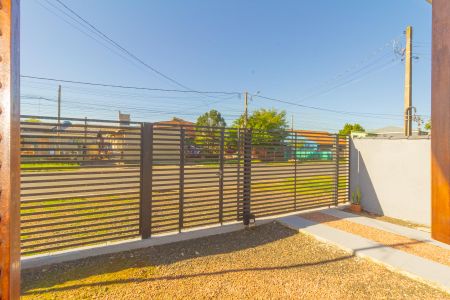 Casa à venda com 160m², 4 quartos e 2 vagas Casa à venda com 160m², 4 quartos e 2 vagasVista do Quarto