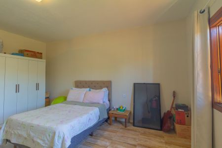 Casa à venda com 160m², 4 quartos e 2 vagas Casa à venda com 160m², 4 quartos e 2 vagasSuíte