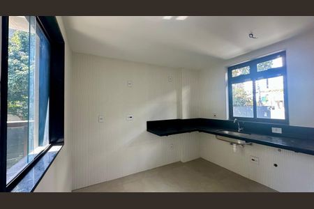 Apartamento à venda com 94m², 2 quartos e 2 vagas Apartamento à venda com 94m², 2 quartos e 2 vagasCozinha