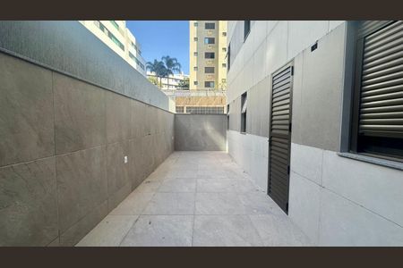 Apartamento à venda com 94m², 2 quartos e 2 vagas Apartamento à venda com 94m², 2 quartos e 2 vagasÁrea privativa