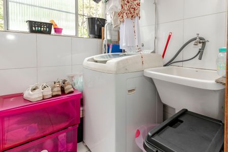 Apartamento à venda com 70m², 3 quartos e 1 vagaÁrea de Serviço