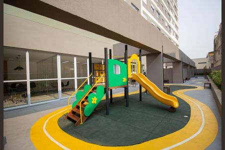 Apartamento à venda com 60m², 2 quartos e 1 vaga Apartamento à venda com 60m², 2 quartos e 1 vagaÁrea comum - Playground