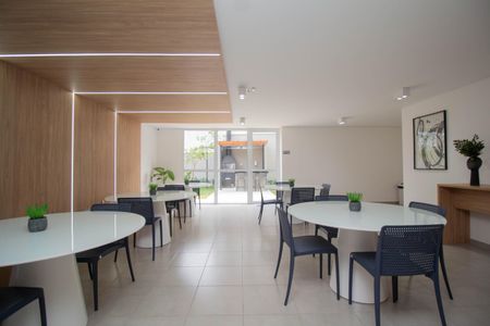Apartamento à venda com 60m², 2 quartos e 1 vaga Apartamento à venda com 60m², 2 quartos e 1 vagaÁrea comum - Salão de festas