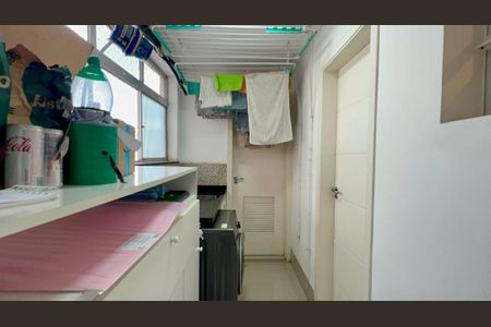 Apartamento à venda com 86m², 3 quartos e 1 vaga Apartamento à venda com 86m², 3 quartos e 1 vagaÁrea de Serviço