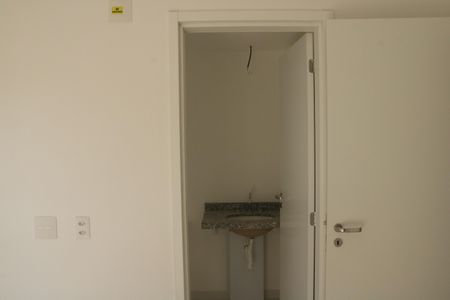 Apartamento à venda com 132m², 3 quartos e 2 vagasSuíte 2