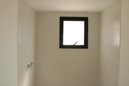 Apartamento à venda com 132m², 3 quartos e 2 vagasBanheiro da Suíte 1