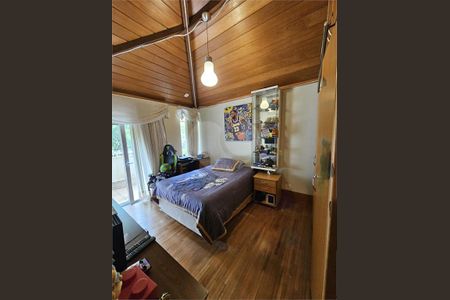Casa à venda com 499m², 4 quartos e 4 vagas