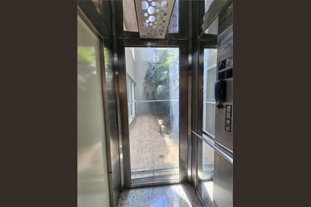 Casa à venda com 499m², 4 quartos e 4 vagas