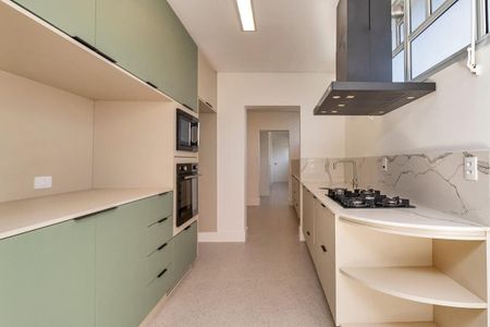 Apartamento à venda com 233m², 3 quartos e 1 vaga