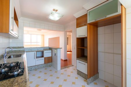 Apartamento para alugar com 89m², 2 quartos e 1 vagaCozinha