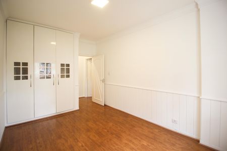Apartamento à venda com 120m², 2 quartos e 1 vagaQuarto 