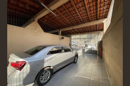Casa à venda com 349m², 5 quartos e 4 vagas Casa à venda com 349m², 5 quartos e 4 vagasGaragem