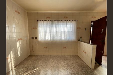 Casa à venda com 349m², 5 quartos e 4 vagas Casa à venda com 349m², 5 quartos e 4 vagasCozinha