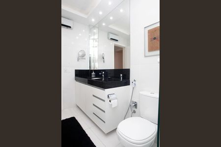 Apartamento à venda com 182m², 4 quartos e 1 vagaBanheiro 1