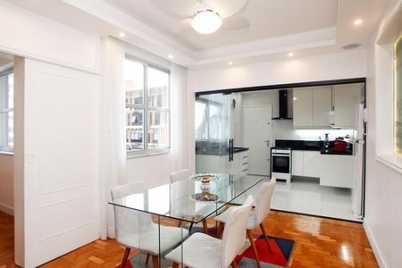 Apartamento à venda com 182m², 4 quartos e 1 vagaCopa