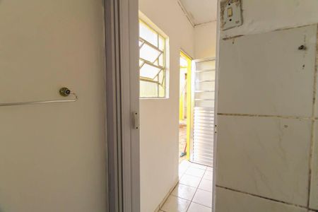 Apartamento para alugar com 180m², 3 quartos e 1 vaga Apartamento para alugar com 180m², 3 quartos e 1 vagaEdícula - Banheiro