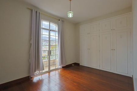 Apartamento para alugar com 140m², 3 quartos e 2 vagasQuarto 2