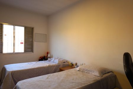 Casa à venda com 140m², 2 quartos e 2 vagasQuarto 1