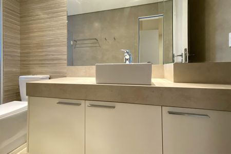 Apartamento para alugar com 150m², 3 quartos e 4 vagas Apartamento para alugar com 150m², 3 quartos e 4 vagasBanheiro da Suíte 3